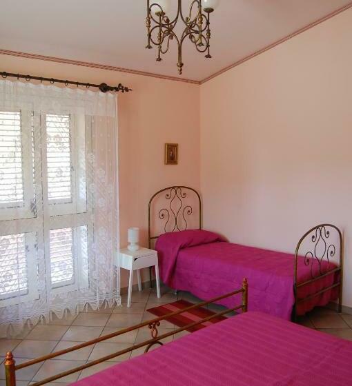 Номер Стандарт Трехместный, Cinisi 89 B&b