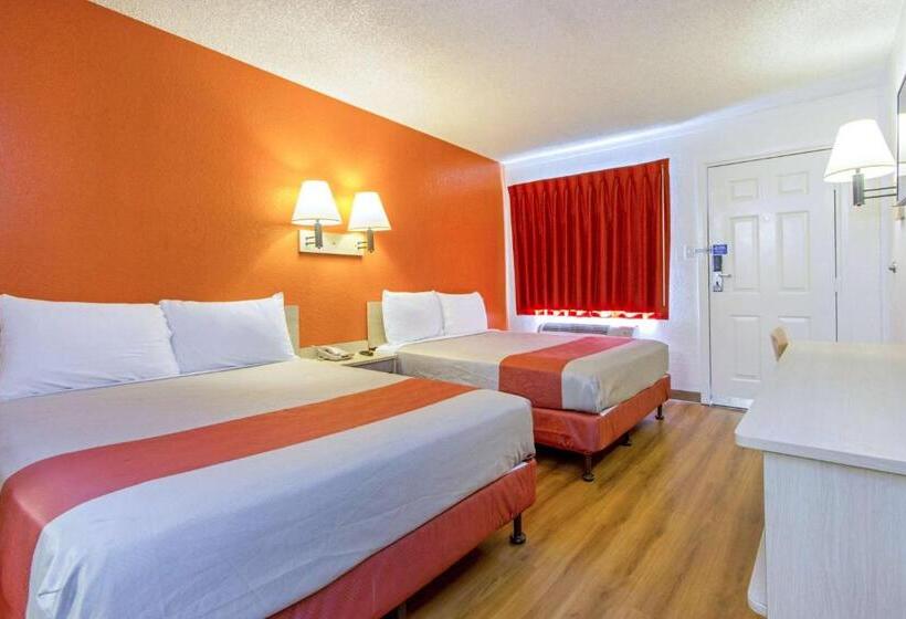 Habitació Quàdruple Estàndard, Motel 6 Phoenix, Az  Airport  24th Street