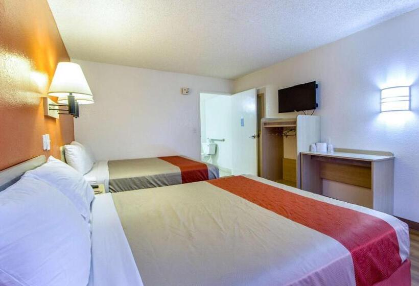 Habitació Quàdruple Estàndard, Motel 6 Phoenix, Az  Airport  24th Street
