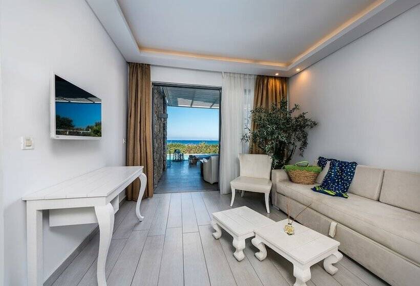 Люкс с Бассейном, Diamond Deluxe Hotel   Adults Only