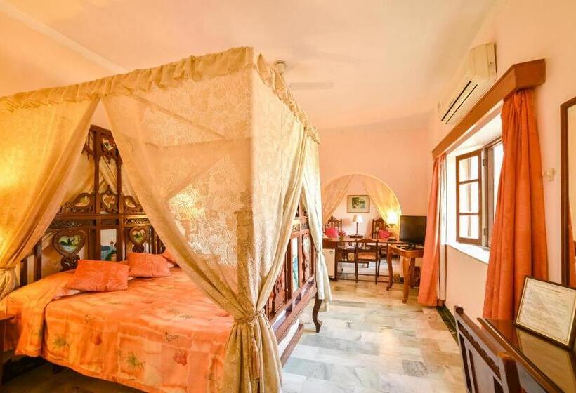 سوییت, Karni Bhawan Heritage Hotel Jodhpur