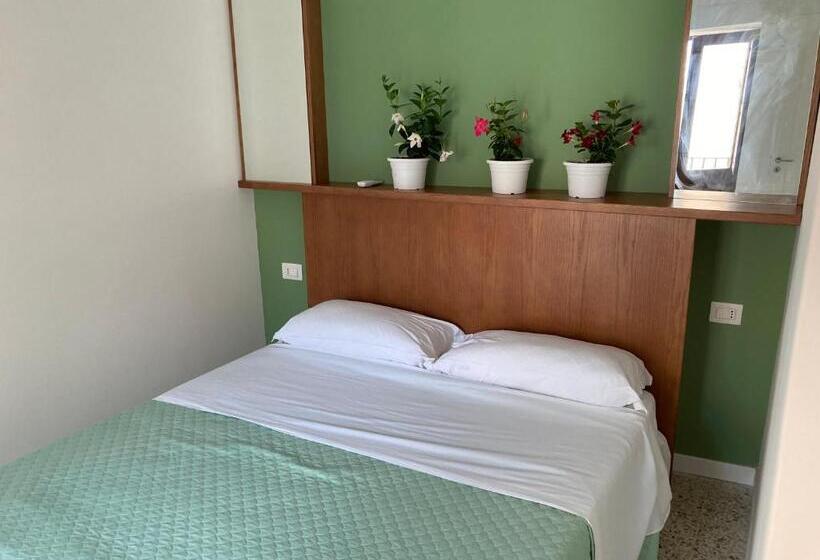 经典四人房间, Guest House Scilla E Cariddi