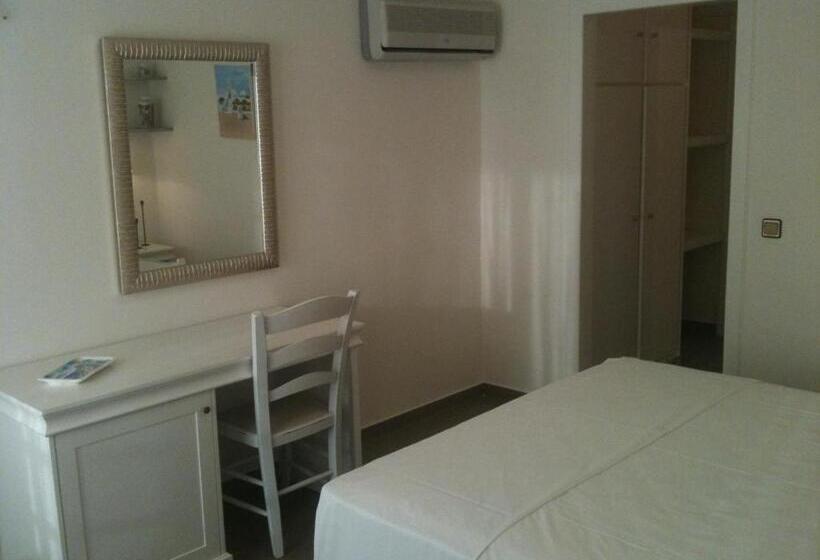 带花园景观的标准三人间, Alexandros Hotel