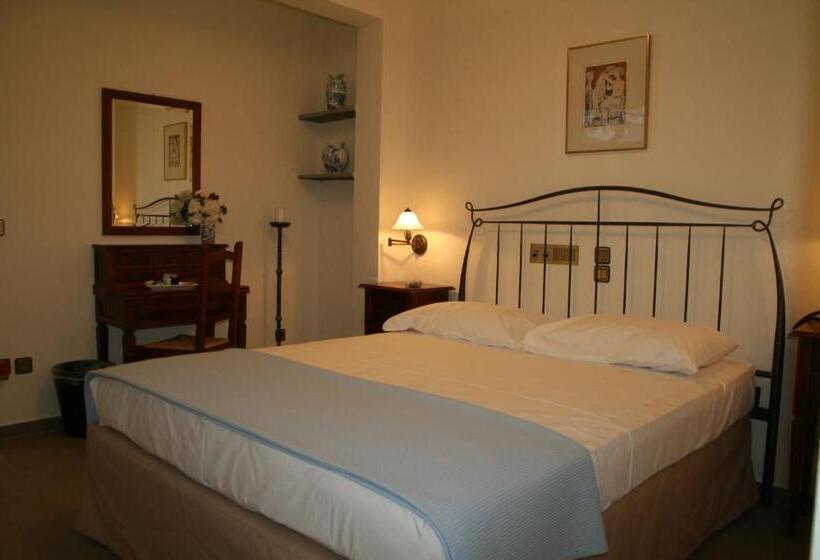 侧面海景标准三人间, Alexandros Hotel