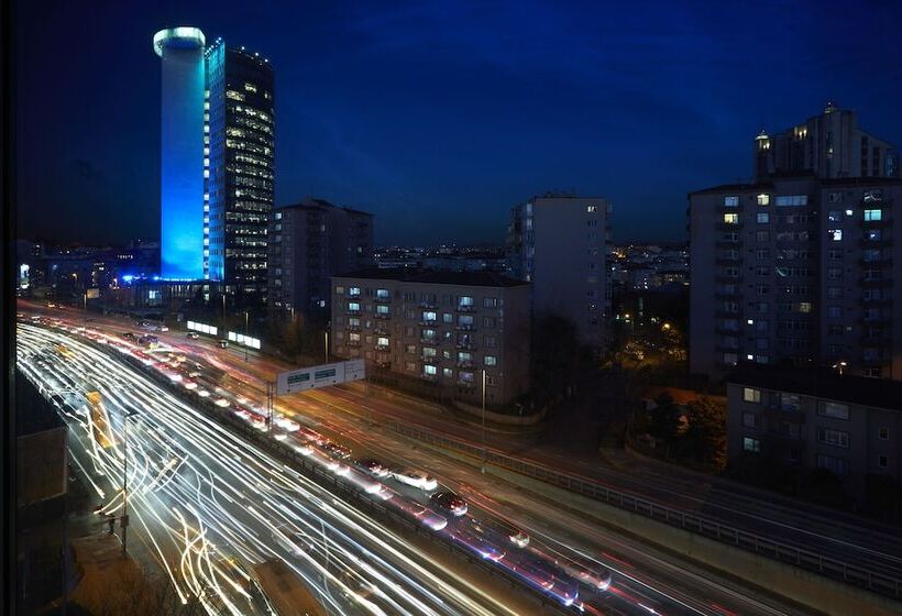 デラックストリプルルーム, Avantgarde Urban Levent