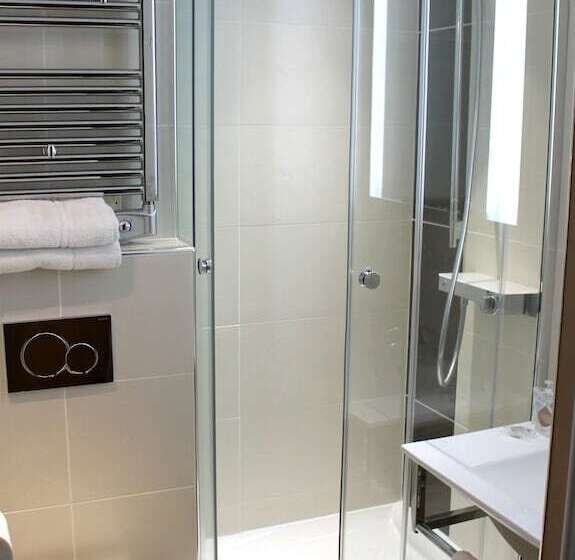 اتاق استاندارد با تخت دوبل, Kyriad Lyon Est Bron Eurexpo Le Cottage