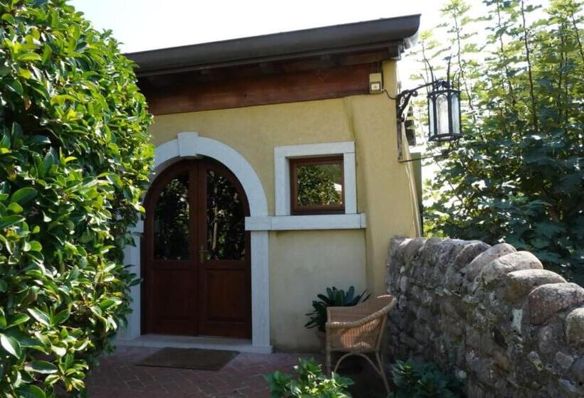 Люкс с Террасой, Resort Locanda San Verolo Boutique