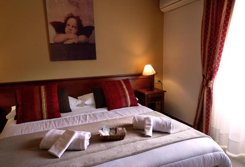اتاق اکونومی, Borgo Antico