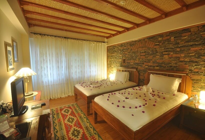 Номер Стандарт Вид на Море, El Vino Hotel & Suites