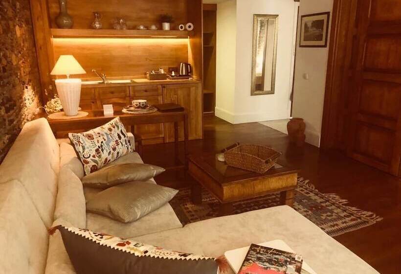 Люкс Deluxe Вид на Море, El Vino Hotel & Suites