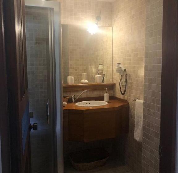 Люкс Deluxe Вид на Море, El Vino Hotel & Suites