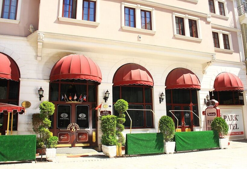 اتاق استاندارد سه نفره, Oglakcioglu Park Boutique
