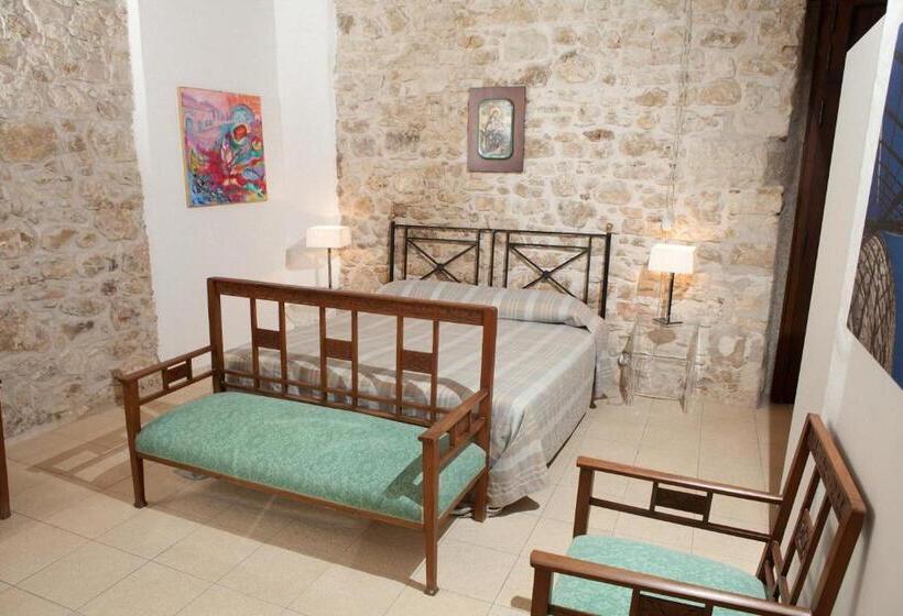 اتاق استاندارد سه نفره, Agriturismo Baglio Fontana