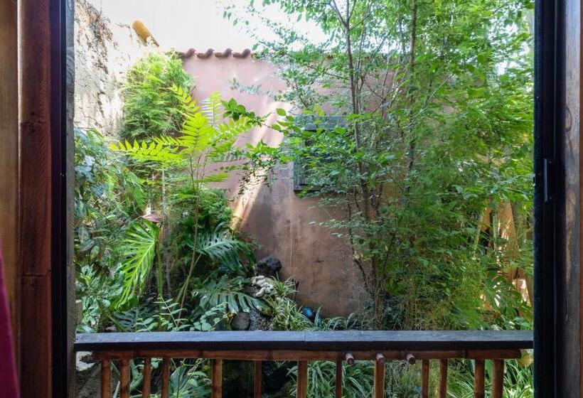 اتاق استاندارد با تخت بزرگ, Il Giardino Di Chiara