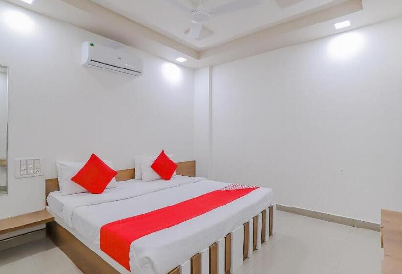 Номер Стандарт, Oyo 80936  Maldhari