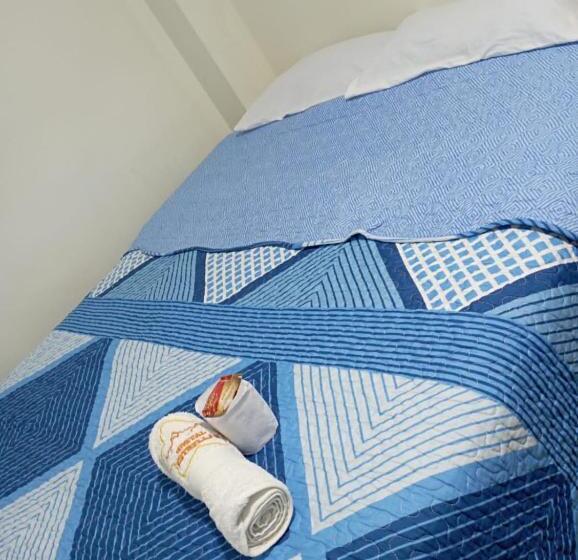اتاق استاندارد یک نفره, Hostal Estrellas