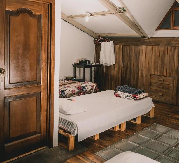 공동 객실, Wild Incas Hostel
