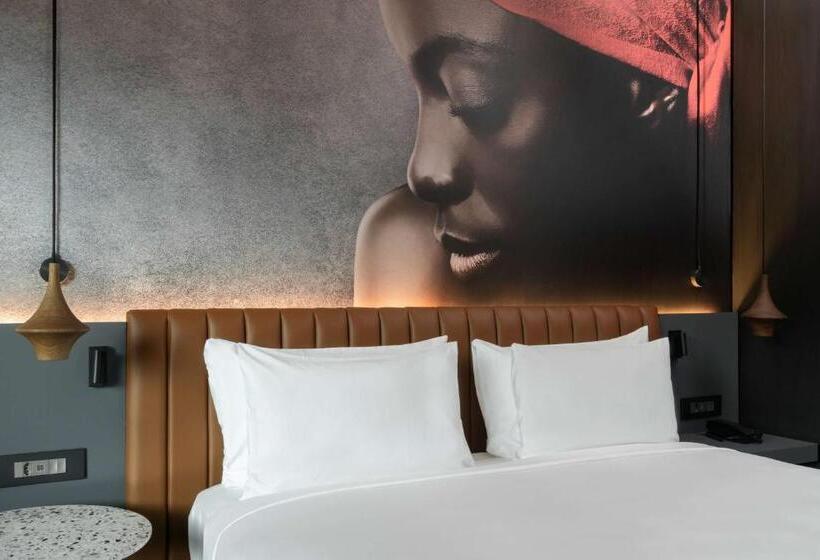 수피리어 룸, Radisson Red Hotel Johannesburg Rosebank