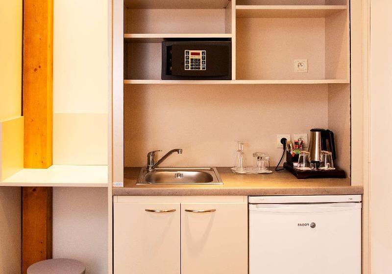 Номер Комфорт, Best Western Plus Hôtel Colbert