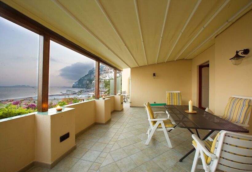 Люкс Вид на Море, La Caravella Di Positano   Relais & Beach