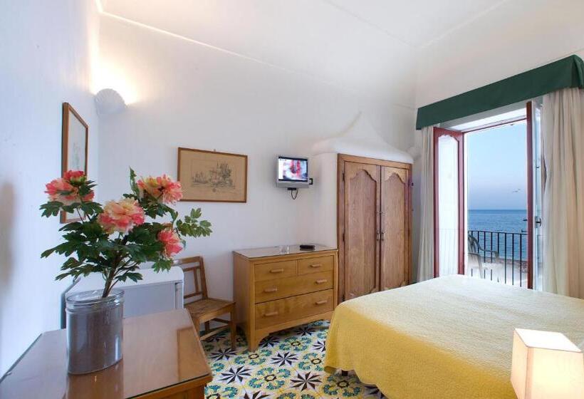 Номер Стандарт Вид на Море, La Caravella Di Positano   Relais & Beach
