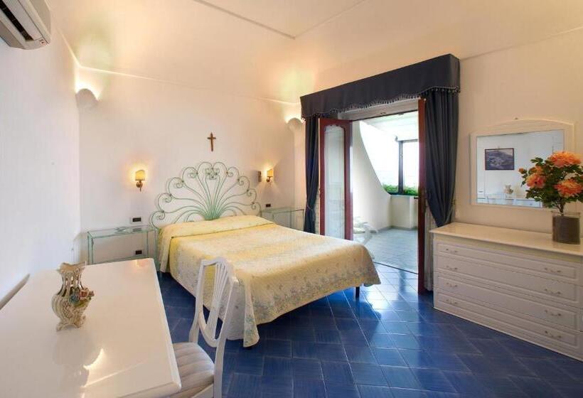 Люкс Вид на Море, La Caravella Di Positano   Relais & Beach