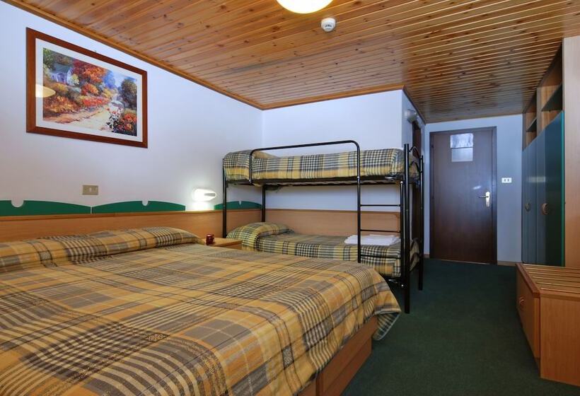 Четырехместный Номер Стандарт, Sport Hotel Pampeago