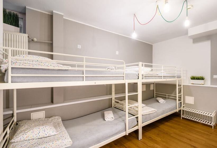 Четырехместный Номер Economy, Tatamka Hostel
