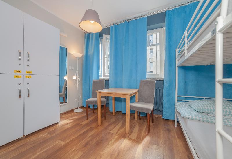 Кровать в Многоместном Номере с Общей Ванной, Tatamka Hostel