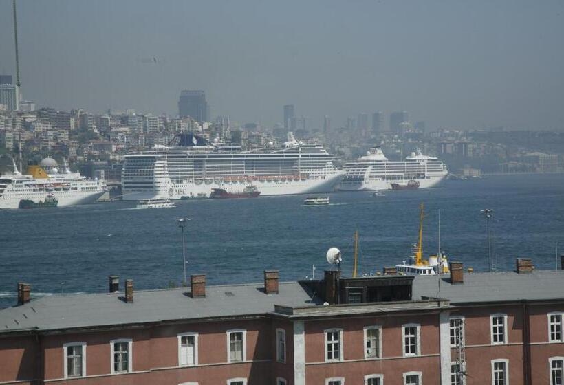 سوییت, Akcinar