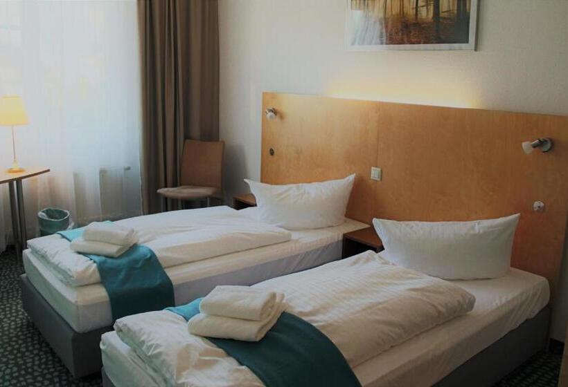 Номер Deluxe, Check Inn Hotel Merseburg