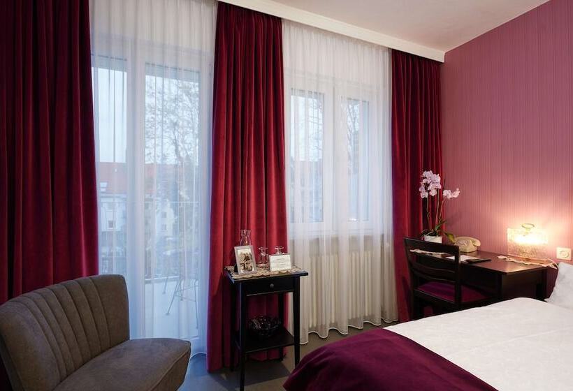 Номер Комфорт Индивидуальный, Design Boutique Hotel Vosteen