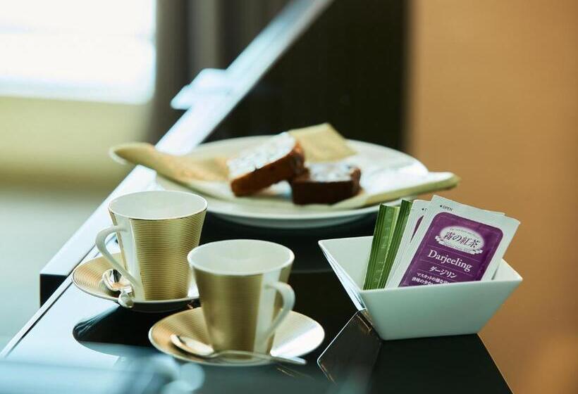 Номер Executive, Mitsui Garden Hotel Ginza Premier