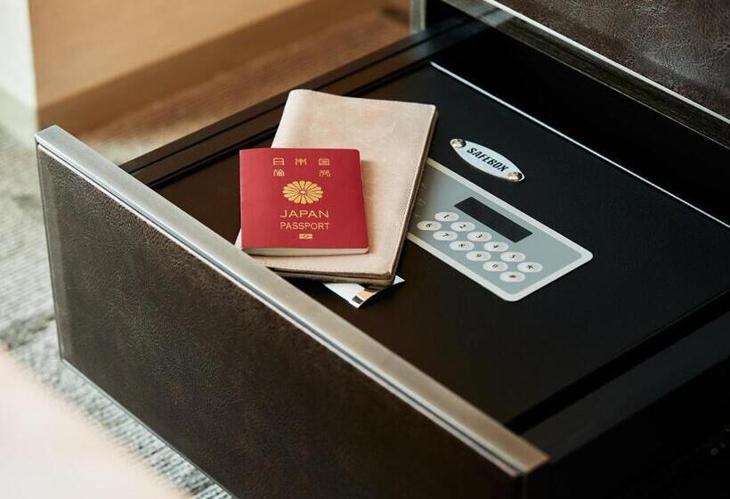 Номер Deluxe Кровать Кинг, Mitsui Garden Hotel Ginza Premier