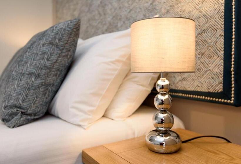 Семейный Номер, Portbyhan Hotel