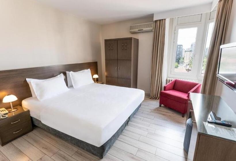 Апартаменты 2 Спальни, The Marmara Suadiye Residence