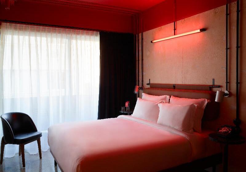 Номер Стандарт, Dave Red Athens, A Member Of Brown Hotels