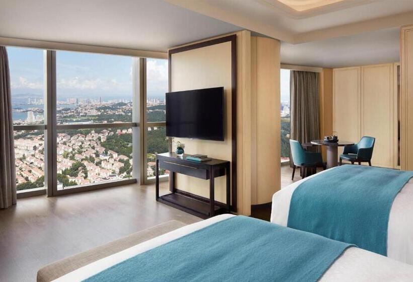 Номер Deluxe Вид на Город, The St. Regis Qingdao