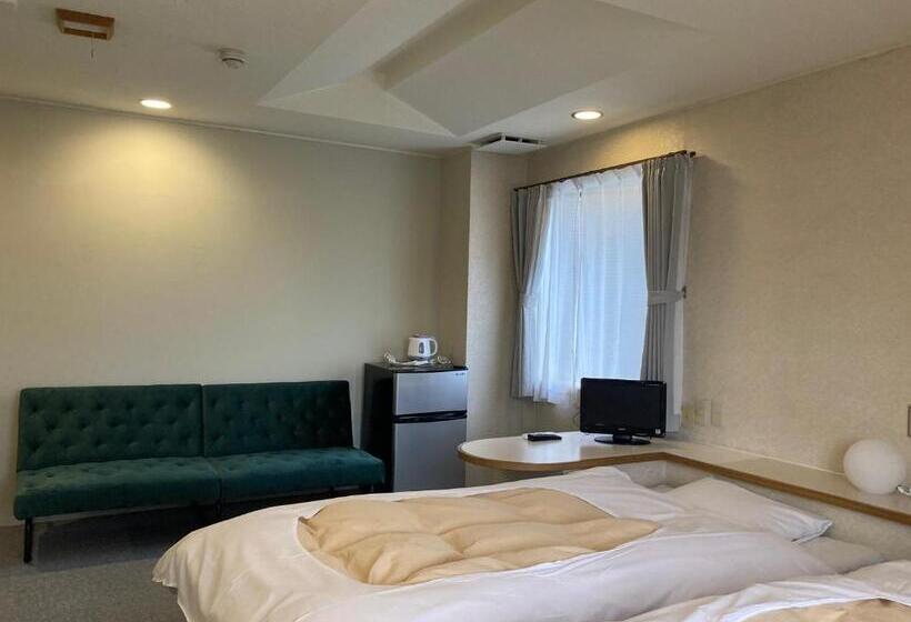StandaardKamer, J Hoppers Beppu Guesthouse ジェイホッパーズ別府ゲストハウス