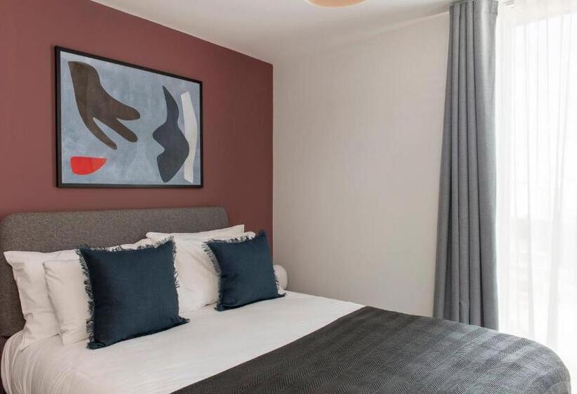 3 Yatak Odalı Daire, Cove Paradise Street