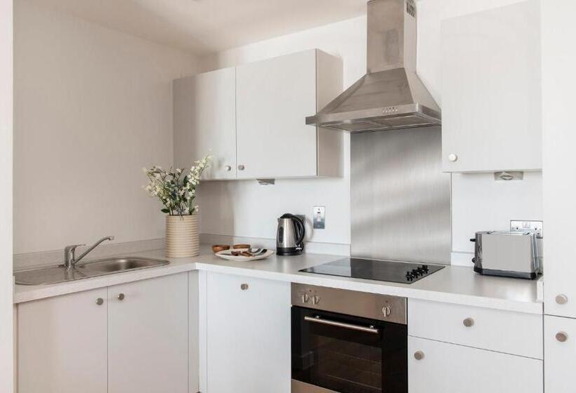 3 Yatak Odalı Daire, Cove Paradise Street