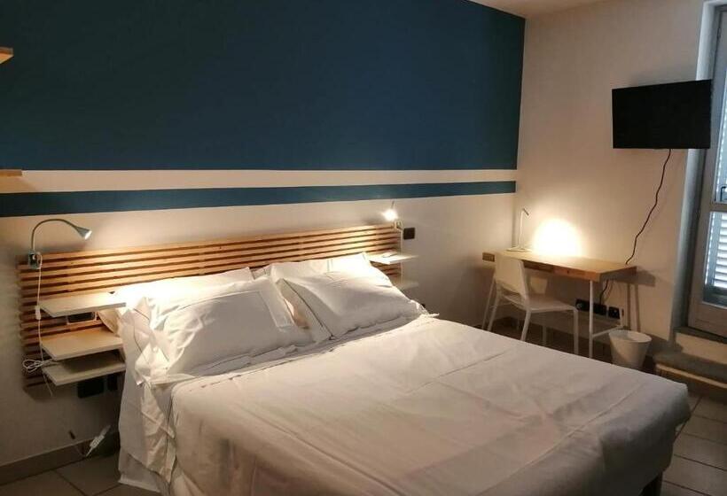 اتاق استاندارد با تخت بزرگ, Albergo Della Posta