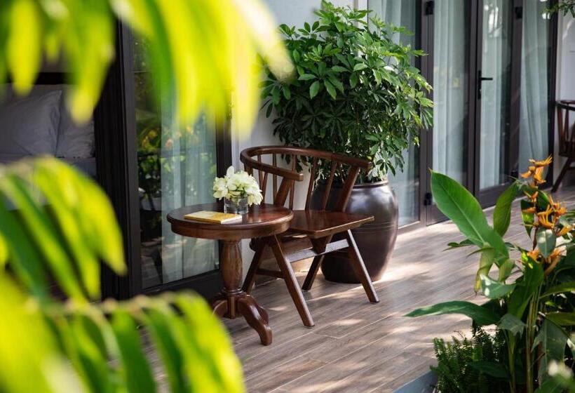 اتاق استاندارد با چشم‌انداز باغ, Bai Dinh Riverside Resort & Spa