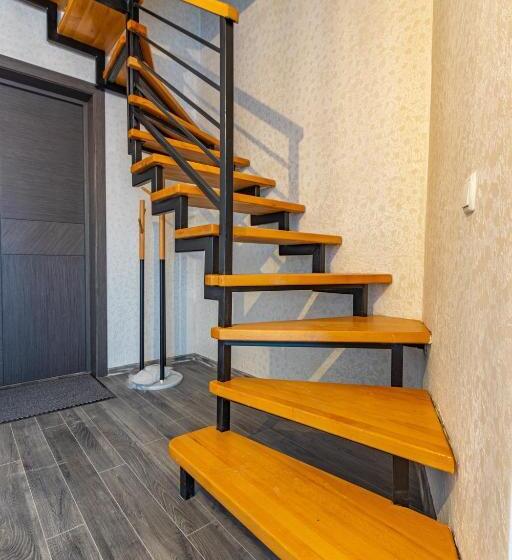 듀플렉스 스위트, Konopka Forest Home & Spa