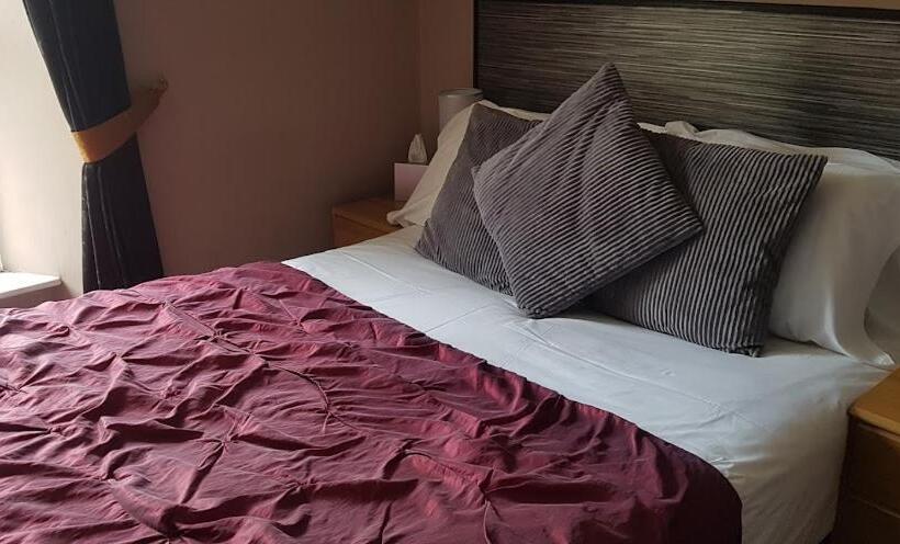 اتاق استاندارد, Forresters Bar & French Restaurant With Rooms
