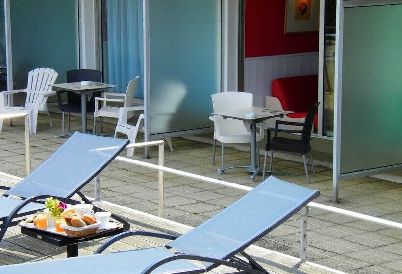 Номер Deluxe Вид на Море, Point France