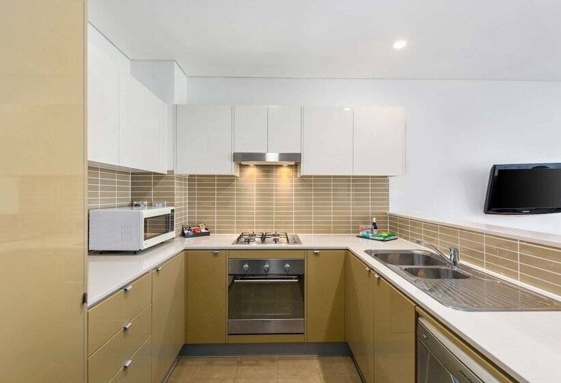 Апартаменты 2 Спальни, Quality Suites Pioneer Sands