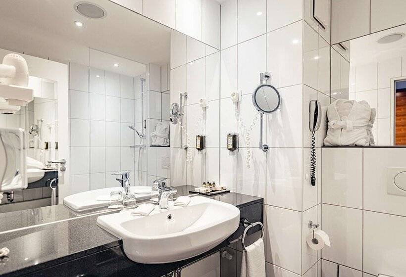 Номер Executive, Schlosshotel Hellenstein