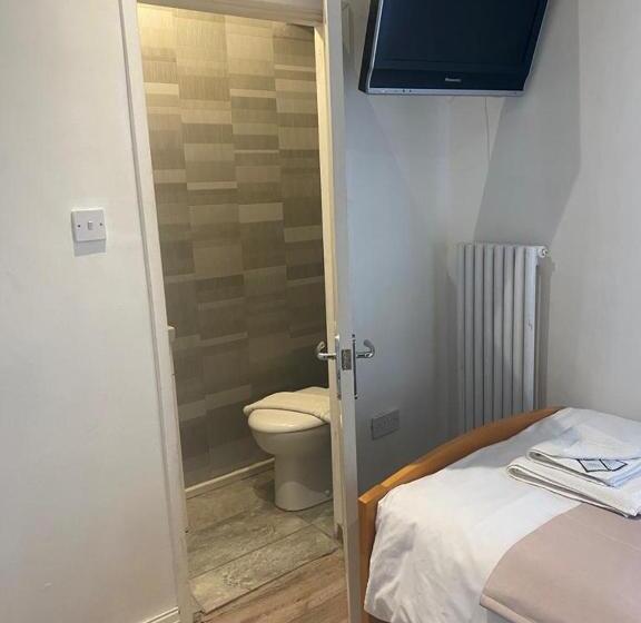 スタンダードシングルルーム, Alexander Hotel Fully Refurbished All Rooms En Suite