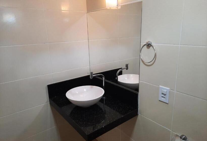 جناح عائلي, Alice Suites